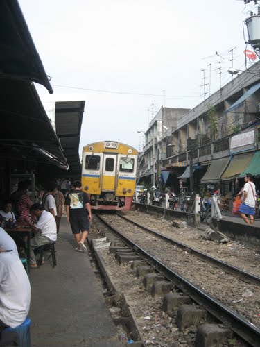 ทางรถไฟสายมหาชัย วงเวียนใหญ่