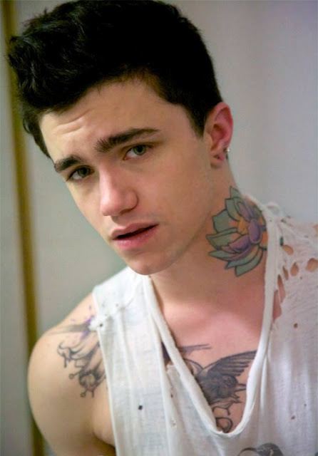 Jake Bass พระเอกหนังเกย์ก็หล่อดีนะ