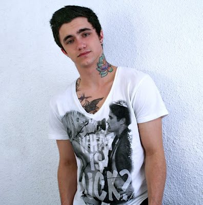 Jake Bass พระเอกหนังเกย์ก็หล่อดีนะ