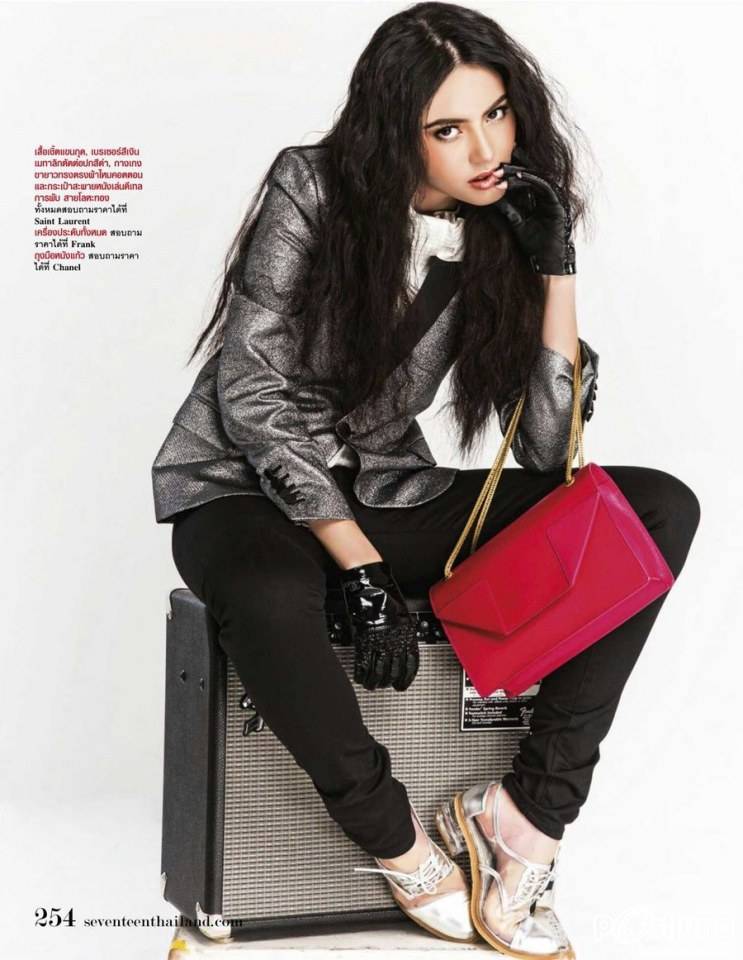 ใหม่-ดาวิกา โฮร์เน่ @ SEVENTEEN vol.11 no.131 October 2013
