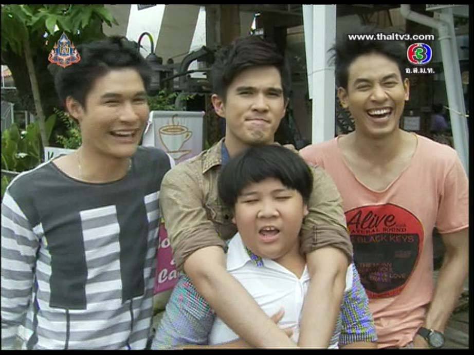 ติดใจขาอ่อนคนนี้เลยอะ (ป๊อบ ฐากูร &...)สีสันบันเทิง สเปเชี่ยล สุดฮา