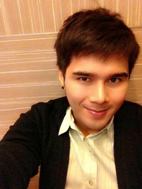 อิส อิสรพงศ์