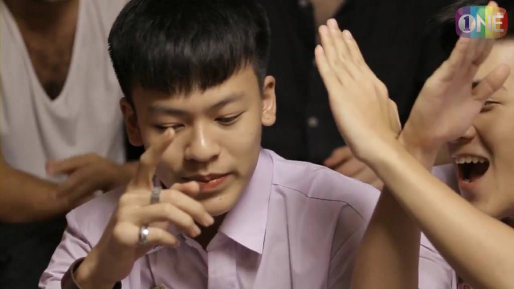 HORMONES วัยว้าวุ่นไม่รู้นะเนี่ยว่าสนุกขนาดนี้ (เพิ่งได้ดูDVD)