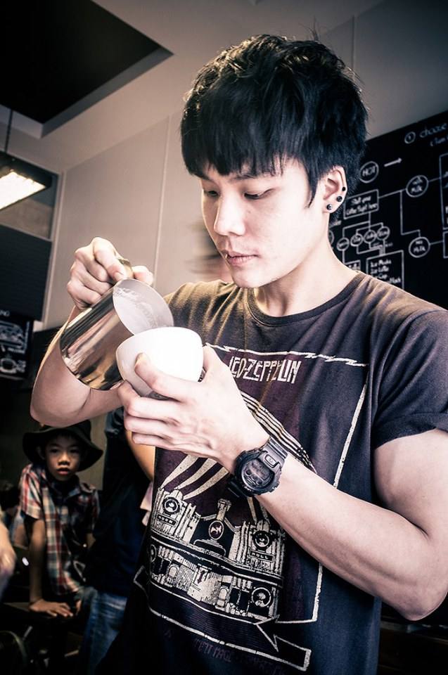 ชิงร้อยชิงล้าน บาริสต้า หนุ่มสุดหล่อ