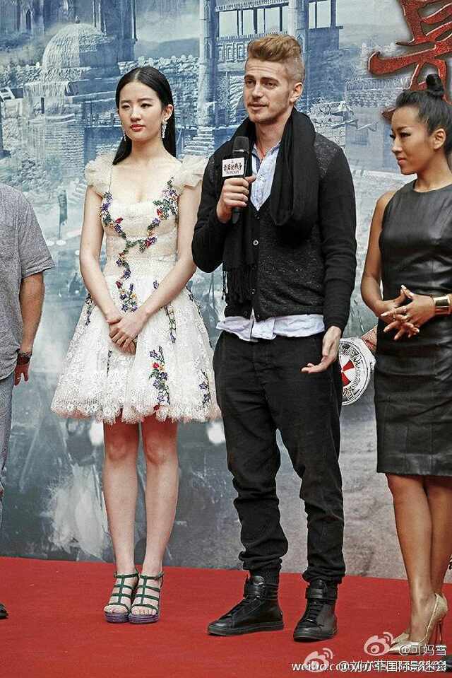 สงครามครั้งสุดท้าย OUTCAST《最后的战争》2013-2014 part1