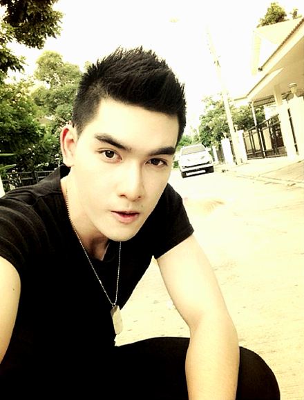 สิงโต เดอะสตาร์ ศัลยกรรมหรือไม่ หลังโดนเม้าท์หน้าเปลี่ยนสุดขั้ว