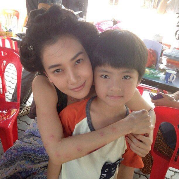 วันเฉลิมกับแม่ลำยอง "ไม่ว่าแม่จะเป็นอย่างไร ผมก็รักแม่นะครับ" #ทองเนื้อเก้า