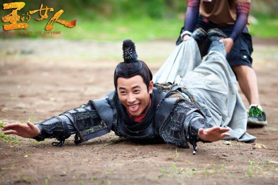 ลิขิตรักจอมจักรพรรติ Beauties of the Emperor 《王的女人》-2012 part14