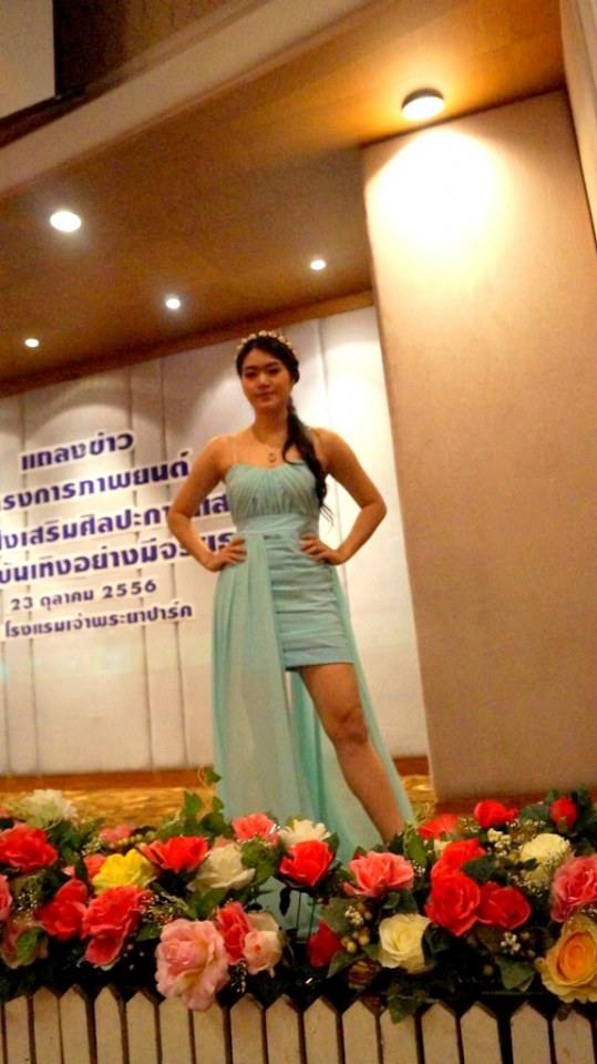 ภาพงานแถลงข่าวดาราหน้าใหม่จากภาพยนตร์ ตาดูดาวเท้าเหยียบดิน