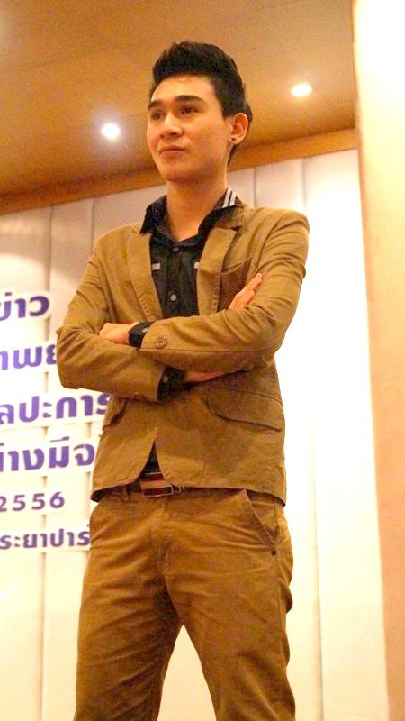ภาพงานแถลงข่าวดาราหน้าใหม่จากภาพยนตร์ ตาดูดาวเท้าเหยียบดิน