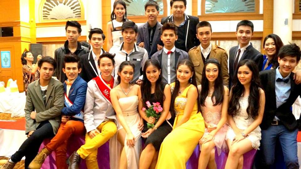ภาพงานแถลงข่าวดาราหน้าใหม่จากภาพยนตร์ ตาดูดาวเท้าเหยียบดิน