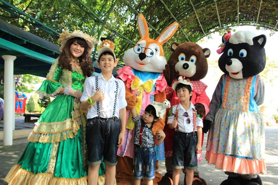 วันเฉลิม In Dream World