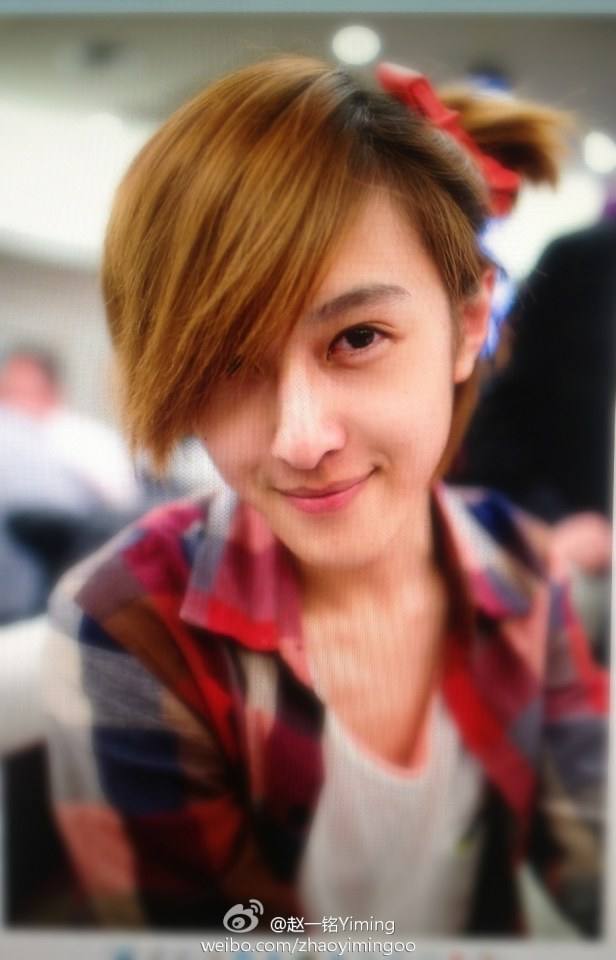 ตลึง!! หนุ่มหน้าสวยกว่าสาวๆ