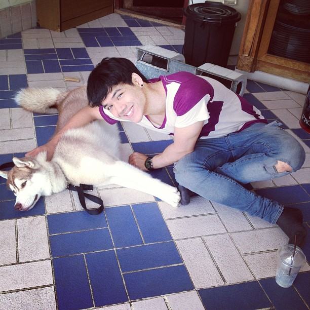 นิกกี้ oic หนุ่มน่ารัก ทะเล้น..