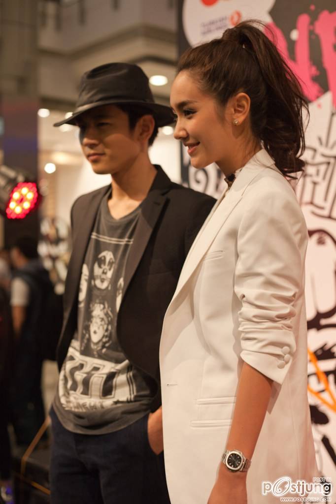Peach, Min, Toni, Meaw, Koolcheng Trịnh T&uacute; Trung - Neopunk Event