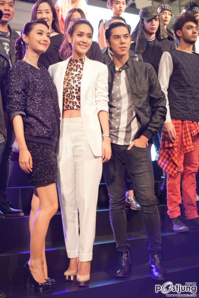 Peach, Min, Toni, Meaw, Koolcheng Trịnh T&uacute; Trung - Neopunk Event