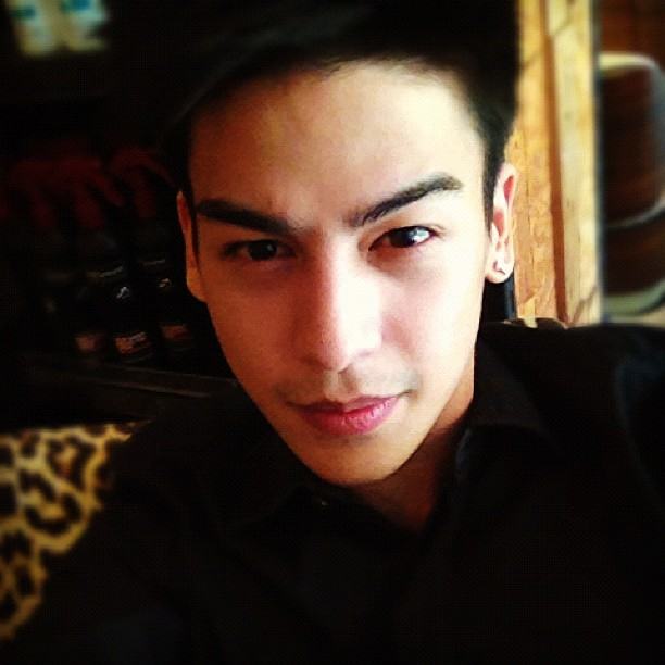 โอ๊ค ภาณุพงศ์