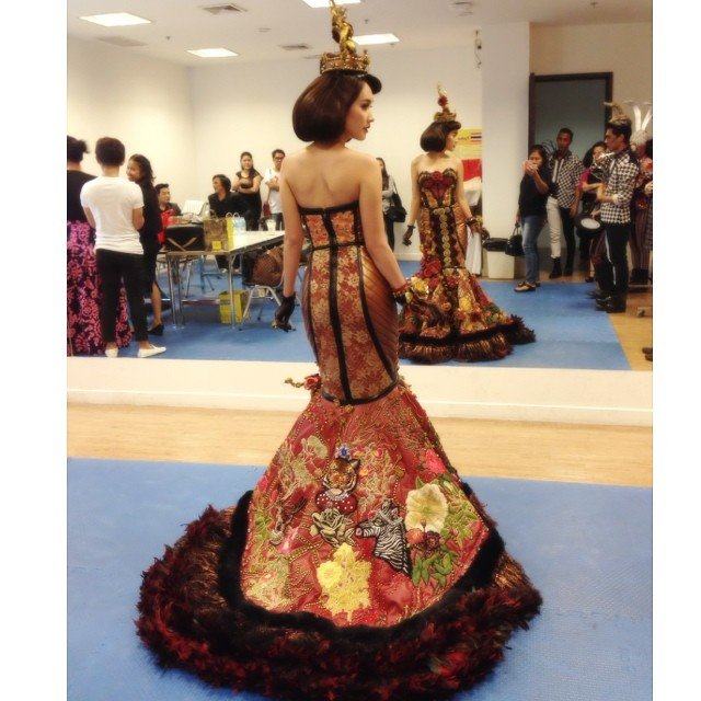 มิน พีชญา สวยอลังการ .