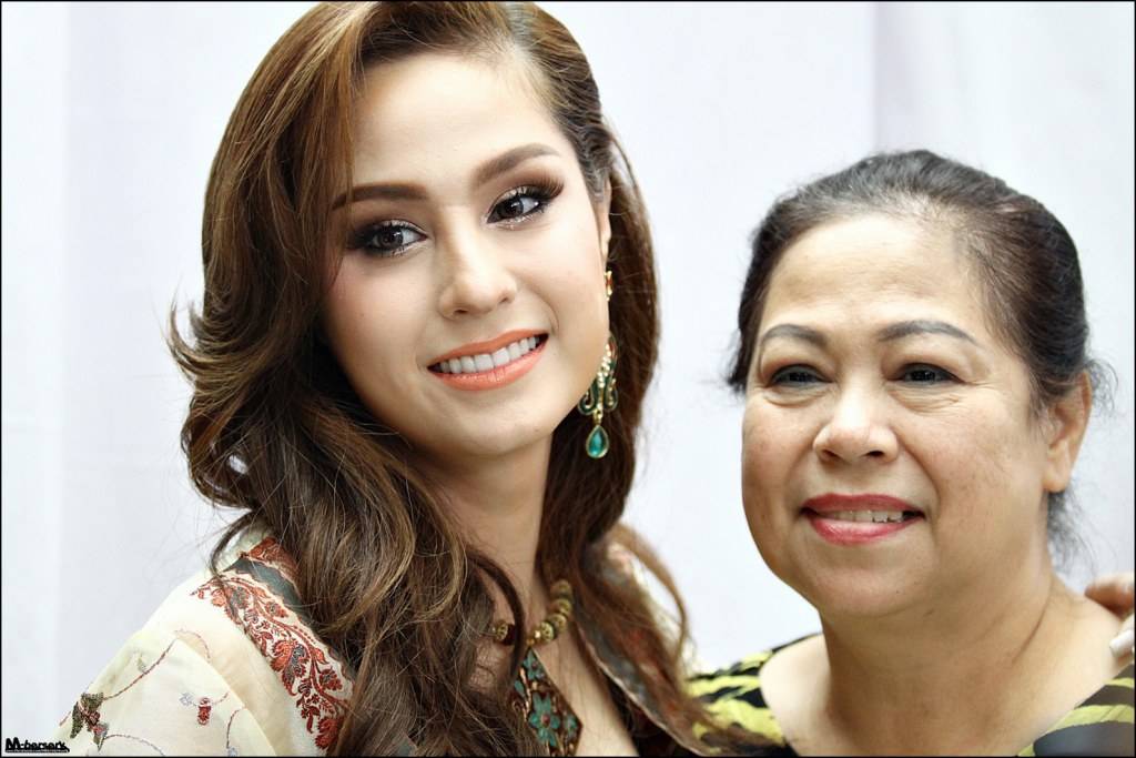 ขวัญ อุษามณี สวยสะพรึง