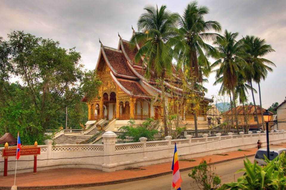 นครหลวงพระบางอดีตอันรุ่งเรืองของอาณาจักรล้านช้าง
