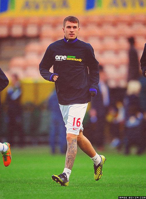นักฟุตบอลสุดหล่อ Aaron Ramsey
