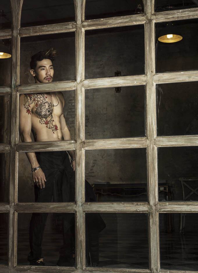 Pheromone Asia No.9&rlm;