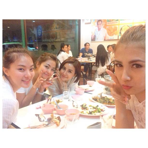 น้ำฝน พัชรินทร์