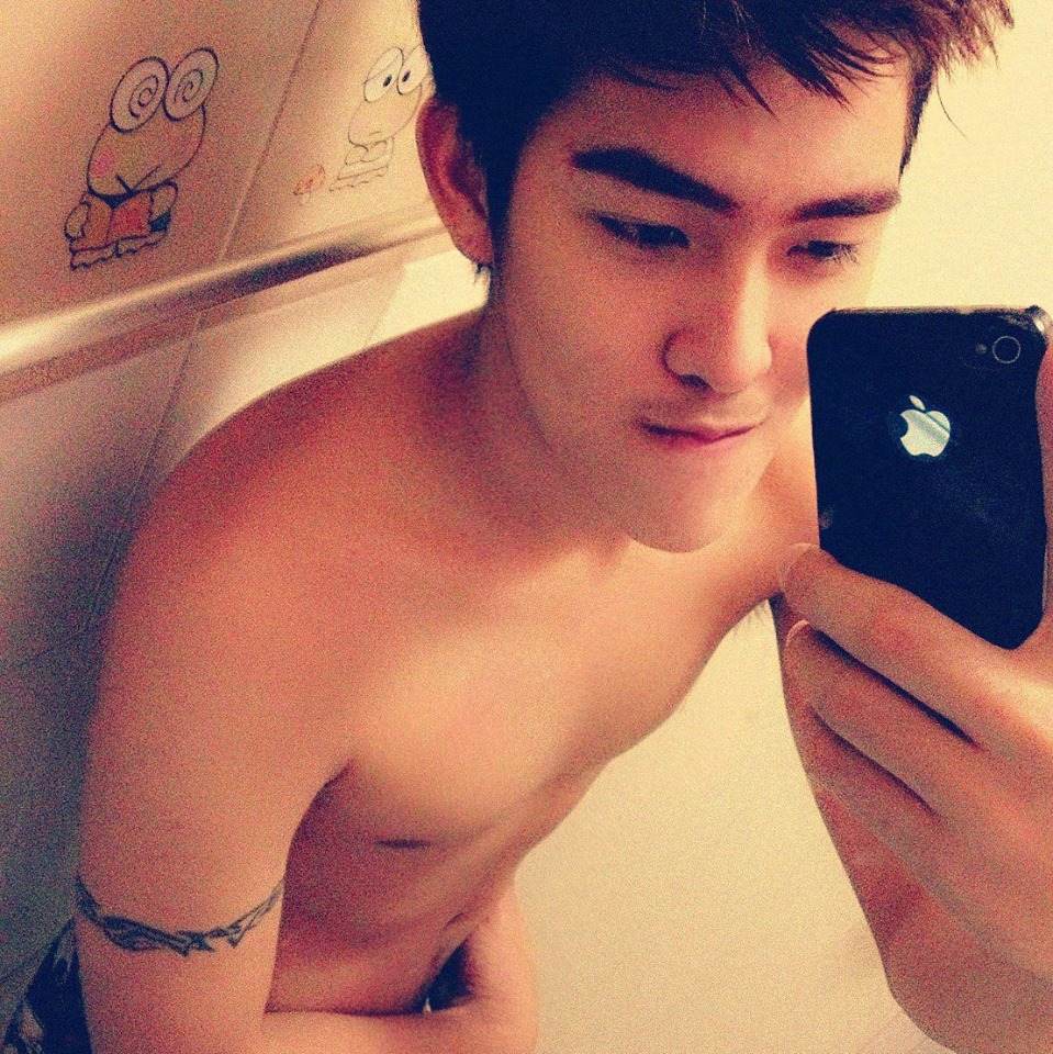 ขอเสียงสมาคมนิยมหนุ่มน่ารัก หน่อยจิ