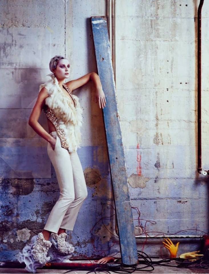 Toni Garrn @ Num&eacute;ro China November 2013