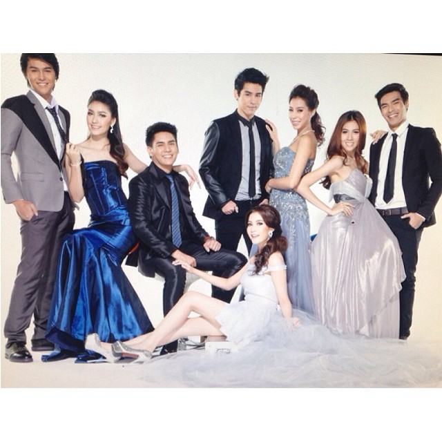 เบื้องหลังการถ่าย "ปฏิทินปี 2557" ของช่อง 7 (ต่อ)