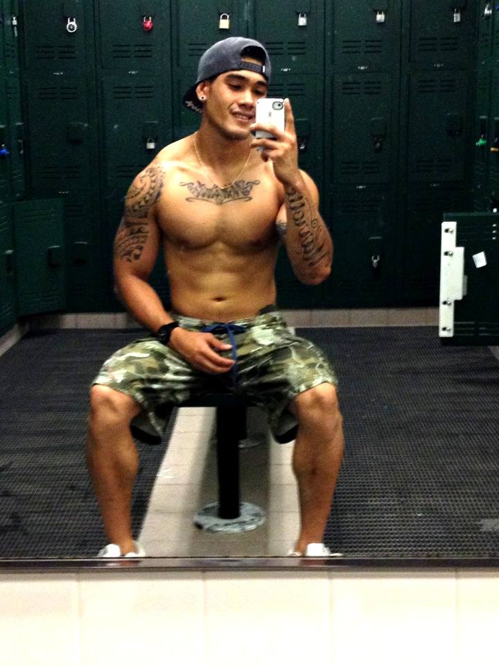 guys with tattoo ส่งตรงจากฮาวายค่ะ