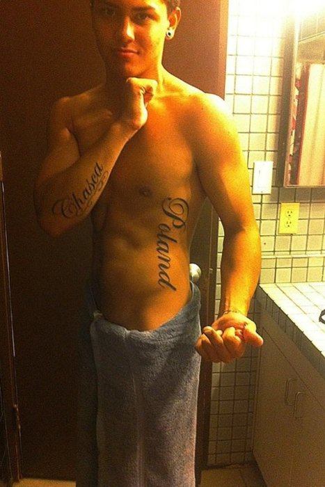 guys with tattoo ส่งตรงจากฮาวายค่ะ
