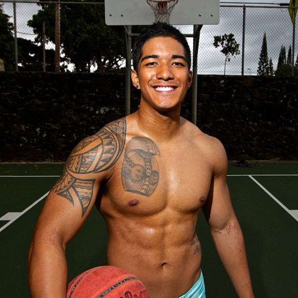 guys with tattoo ส่งตรงจากฮาวายค่ะ
