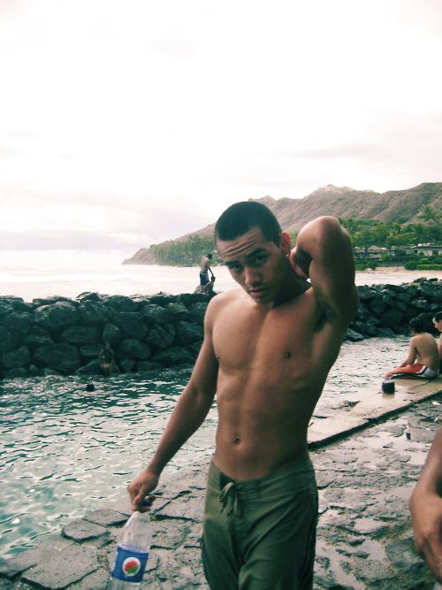 guys with tattoo ส่งตรงจากฮาวายค่ะ