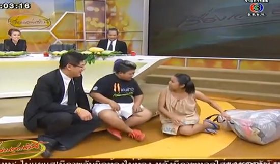 พี่ละม่อม ไข่ตุ้ม  ทองเนื้อเก้า หอบเสื้อผ้าบุก เรื่องเล่าเช้านี้