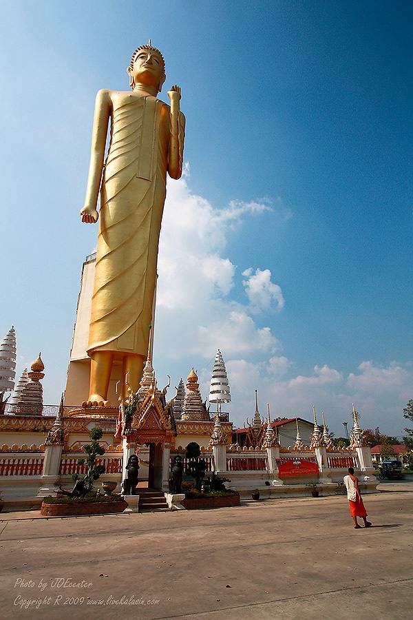 พระพุทธรัตนมงคลมหามุนี วัดบูรพาภิราม จ.ร้อยเอ็ด
