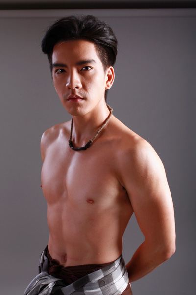 มาดูรูปตัวละครสำคัญๆในละครฟอร์มยักษ์ "เรือนกาหลง" กันจ้า !