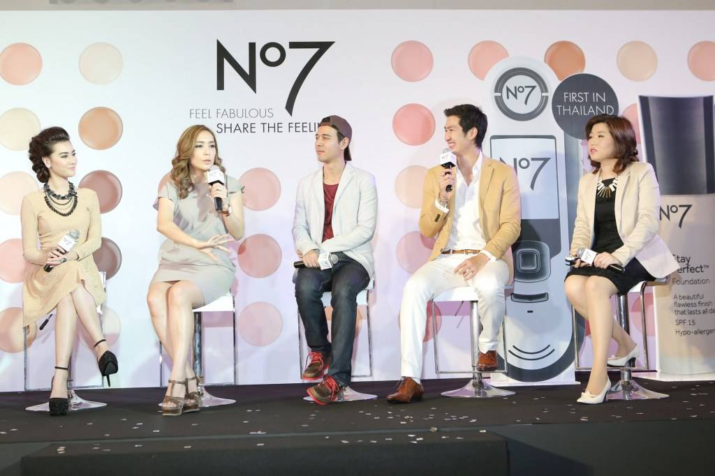 &ldquo;เดี่ยว&rdquo; โชว์อาวุธคู่ใจ! "จับคู่รองพื้นสวยเป๊ะ!" กับ No7