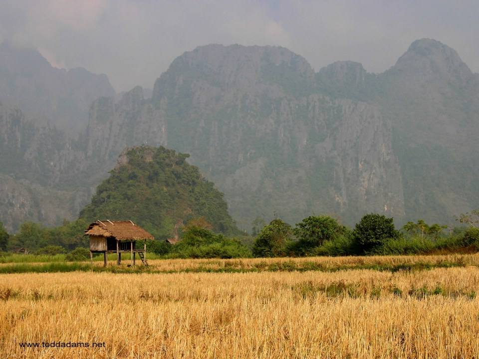 วังเวียงสวรรค์เมืองลาว