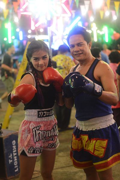 &ldquo;กระแต อาร์สยาม&rdquo;เปิดเวทีมวยทะเลท้า&ldquo;เอกราช สุวรรณภูมิ&rdquo;ชกแบบมันส์หยด ในภาพยนตร์ รวมพลคนลูกทุ่งเงินล้าน
