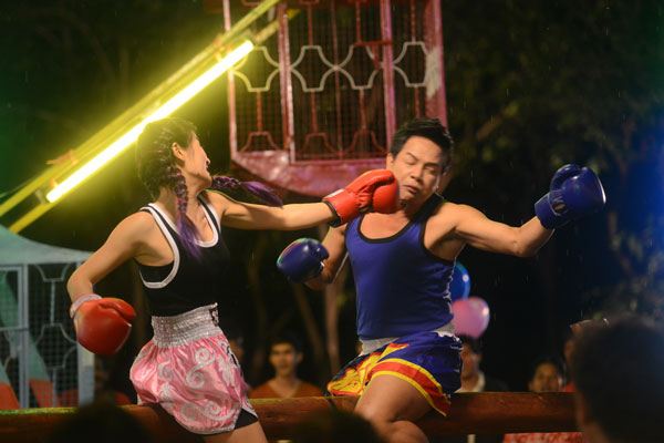 &ldquo;กระแต อาร์สยาม&rdquo;เปิดเวทีมวยทะเลท้า&ldquo;เอกราช สุวรรณภูมิ&rdquo;ชกแบบมันส์หยด ในภาพยนตร์ รวมพลคนลูกทุ่งเงินล้าน