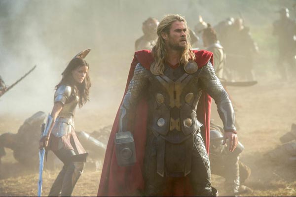 บิ๊กบอส &ldquo;มาร์เวล&rdquo; &ldquo;เควิน ไฟกี&rdquo; ระดมทีม นำความยิ่งใหญ่ เข้มข้น แอ็คชั่น สู่ &ldquo;Thor : The Dark World&rdquo;