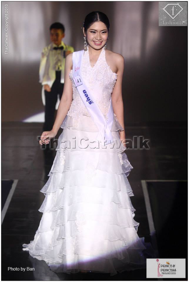 รองอันดับ 1 MISS TEEN Asian THAILAND