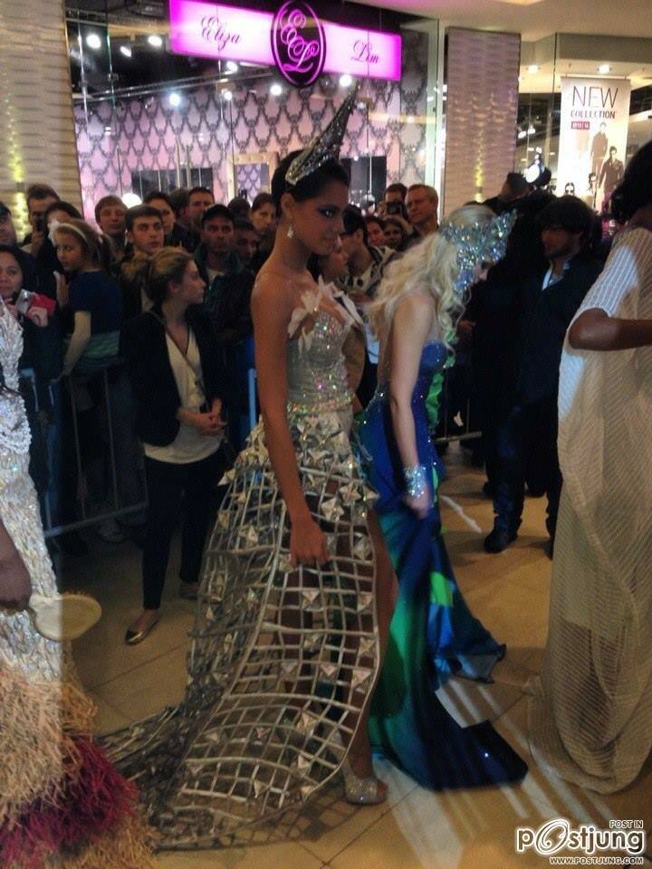 มาแล้วคะ ภาพสดๆ ส่งตรงจากรัสเซีย miss universe 2013 national costume ตามใด้เลยคะจะทะยอยอัปเดตเรื่อยๆ