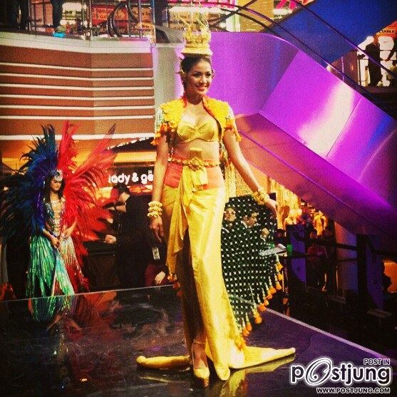 มาแล้วคะ ภาพสดๆ ส่งตรงจากรัสเซีย miss universe 2013 national costume ตามใด้เลยคะจะทะยอยอัปเดตเรื่อยๆ