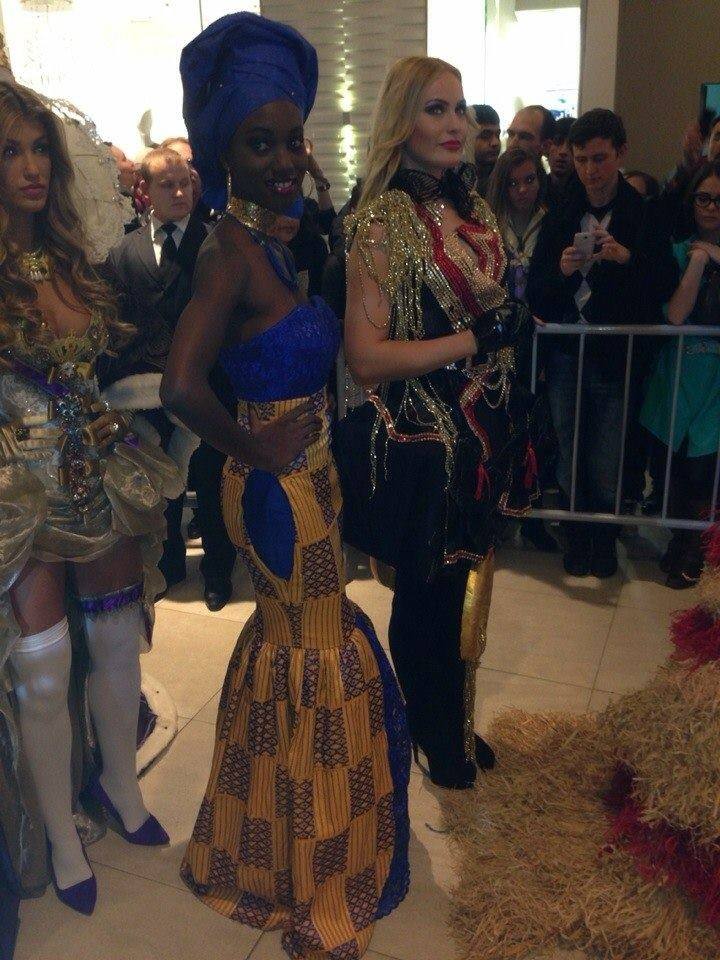 มาแล้ววว!! ชุดประจำชาติ.Miss universe 2013 national custume !!