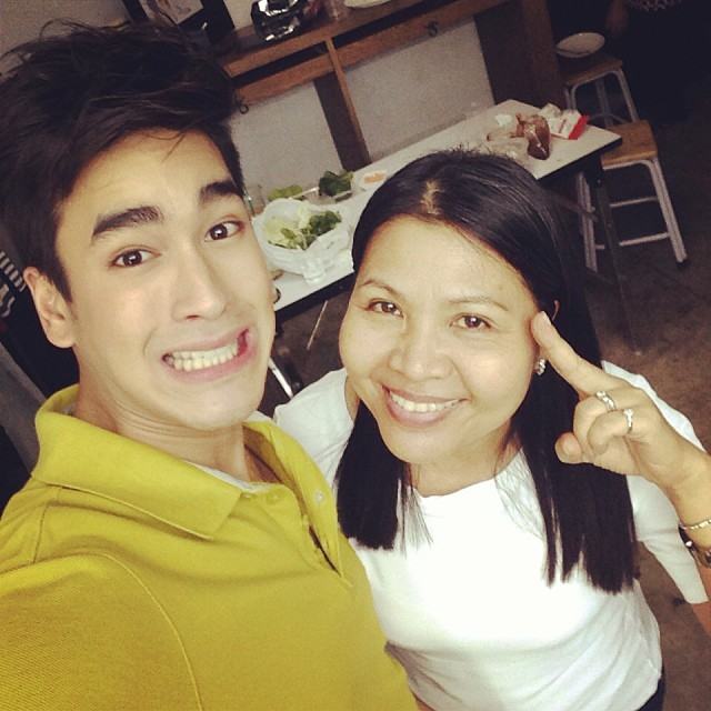 อัพเดท ณเดชน์ ซุปตาร์ลูกอีสานสุดหล่อจากigแม่แก้ว : @keaw_jung หล่อทะเล้น แถมยังติดดินสุดๆ ^..05..^