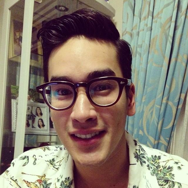 อัพเดท ณเดชน์ ซุปตาร์ลูกอีสานสุดหล่อจากigแม่แก้ว : @keaw_jung หล่อทะเล้น แถมยังติดดินสุดๆ ^..05..^