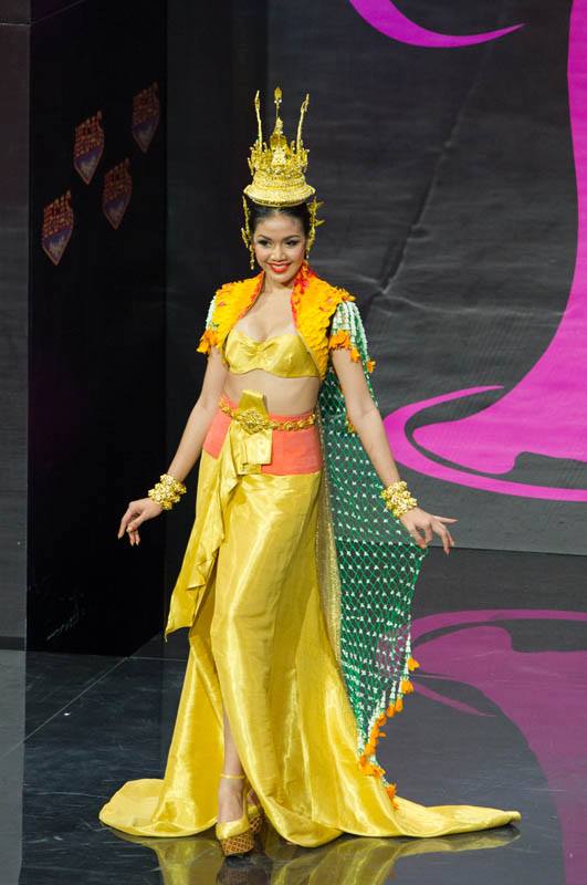 Road to Moscow - MU2013 - National Costume