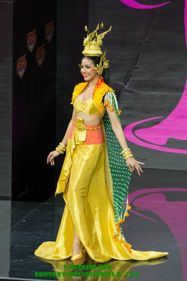 "ลิต้า" โชว์ชุดประจำชาติได้อย่างสวยงาม